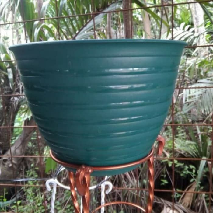 Pot Tawon Hijau 15cm - Pot Plastik