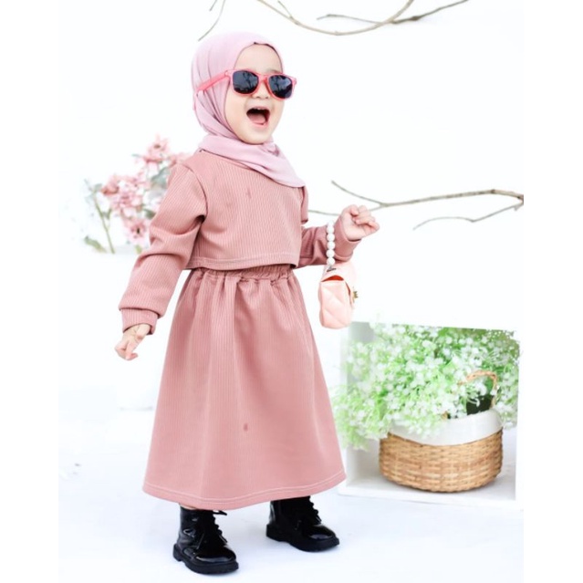 MILLIE SET CROP TOP SETELAN ANAK PEREMPUAN BEUZEE