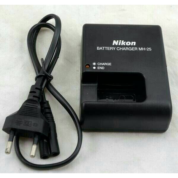 Charger kamera Nikon D7000.D7100.D7200 berkualitas bagus