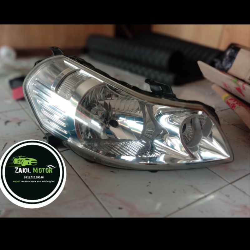 Headlamp lampu depan sx4 x over