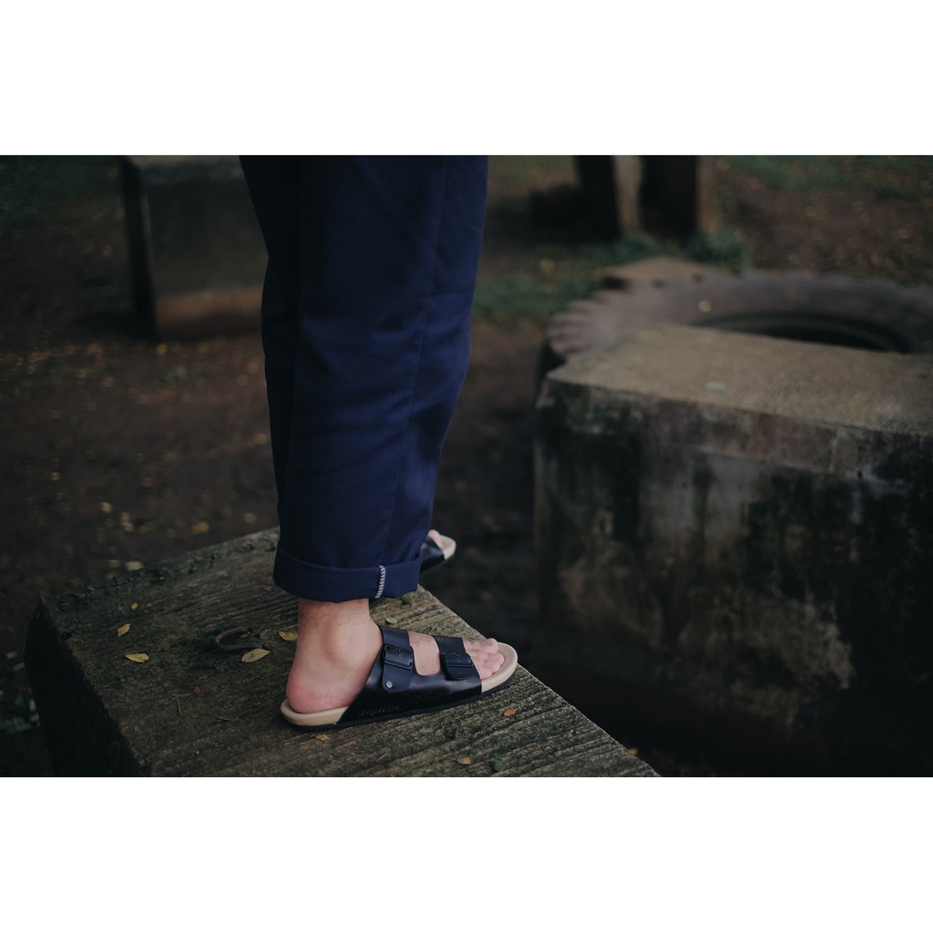 EARTH BLACK |FORIND x Local Goods| Original Sendal Jepit Kulit Kasual Pria/Cowok Sandal Footwear