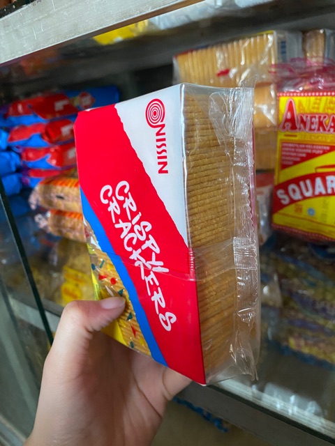 NISSIN CRISPY CRACKERS