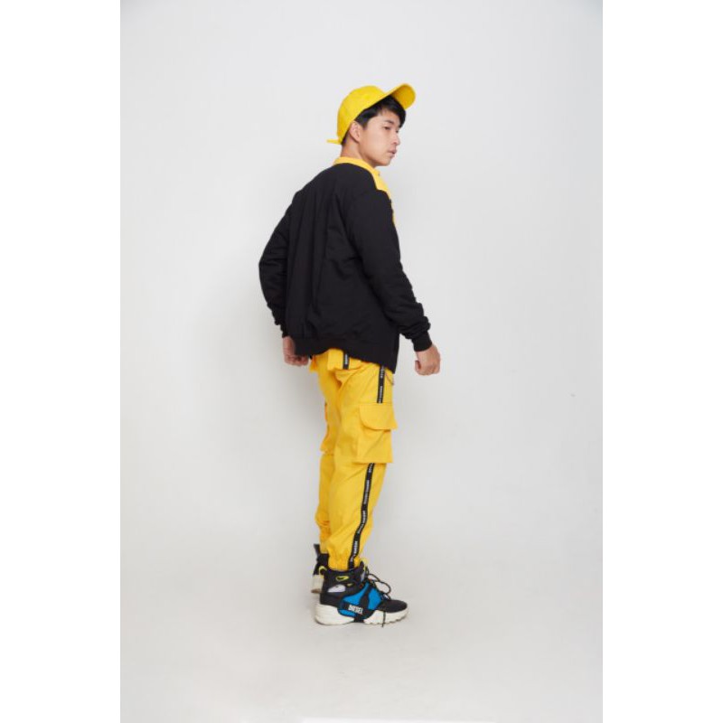 Geso x Seeing Peace - Jaket Celana Cargo Jogger Pria Wanita Kuning