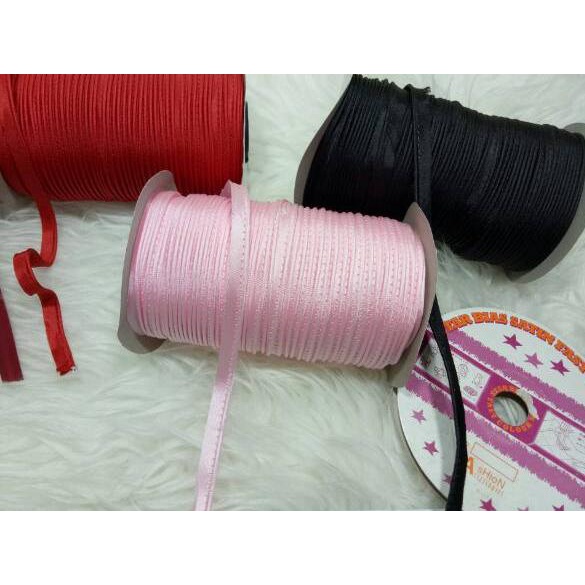 

Special - Pita Bisban isi 90 yard warna A ,.