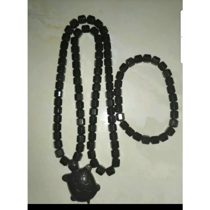 Kalung jisamunse kura Kura