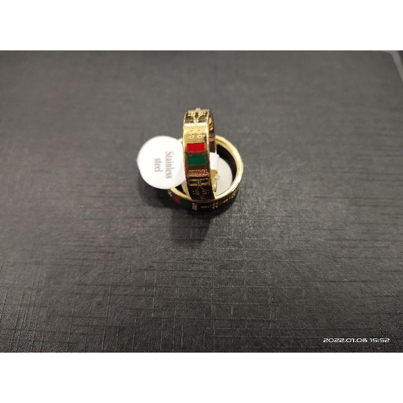 CINCIN TITANIUM MERK GUCCI GOLD grosir isi 36pcs