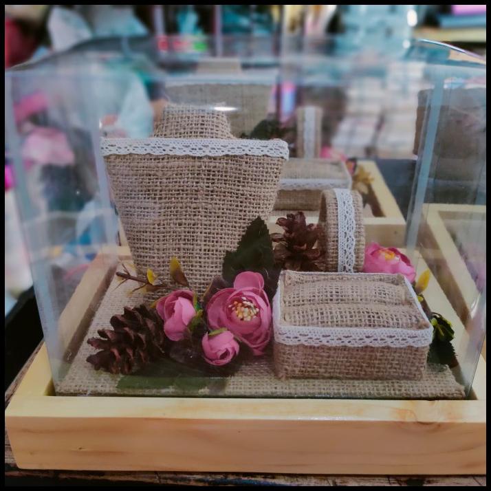 Kotak Perhiasan Rustic, Mahar, Mas Kawin