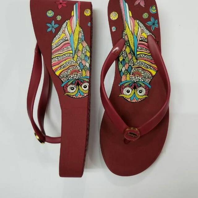 HOKI88 Sandal Merek Darlingen Motif Burung Hantu
