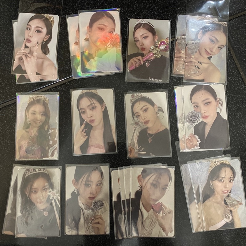 ITZY CHECKMATE PHOTOCARD PC