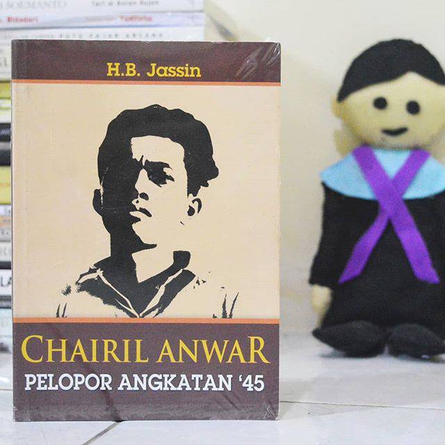 Buku Chairil Anwar Pelopor Angkatan '45