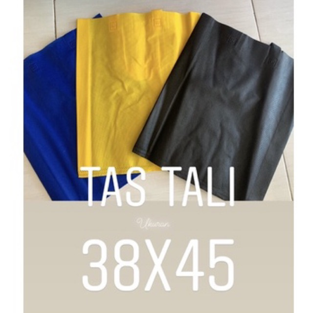

Tas Goodie Bag uk 38x45x8 LUSINAN (isi 12 pcs) - Tas Spundbond - Tas Kain Polos