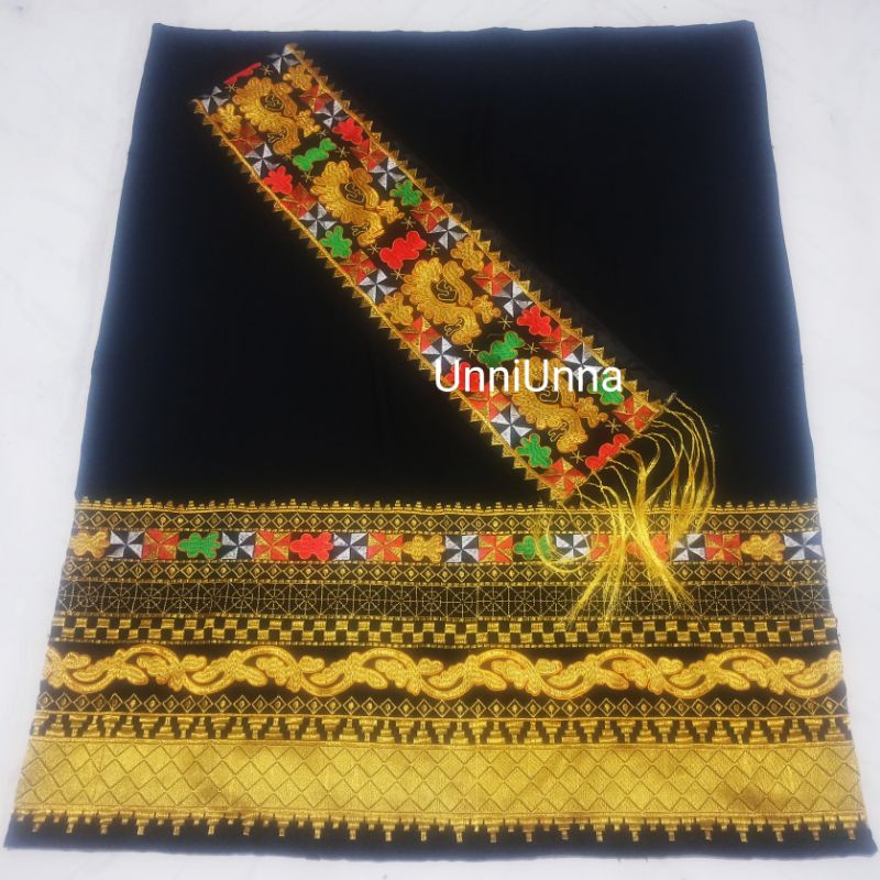 Jual Tapis Antik Nan Cantik Bordir Tingkat Kain Hitam Songket Etnik Khas Lampung Bawahan