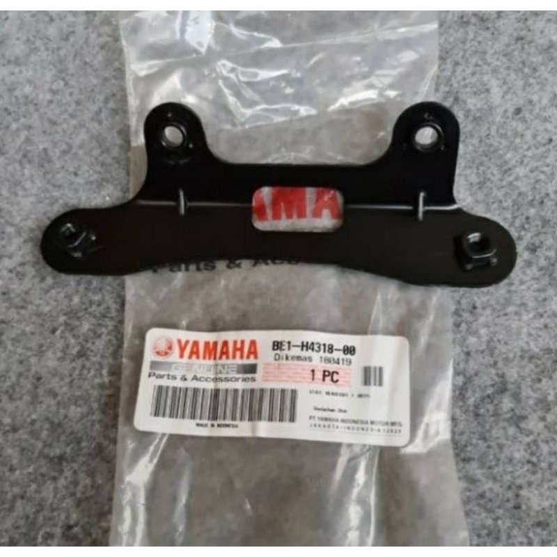 DUDUKAN LAMPU DEPAN BE1-H4318-00 YAMAHA AEROX 125 PART ORIGINAL YAMAHA