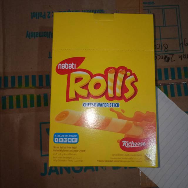 

Richeese Nabati Roll's