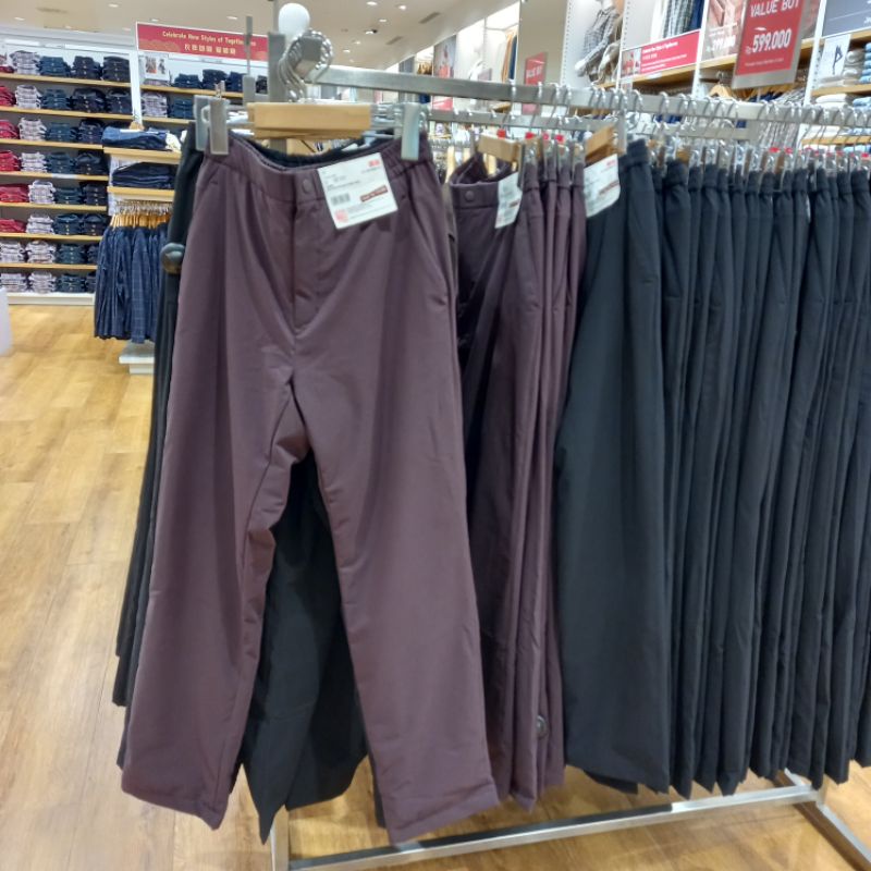 UNIQLO ORIGINAL SALE Celana Chino.Panjang WATERPROOF WATER RESISTANT ANTI SINAR UV PRIA WANIA