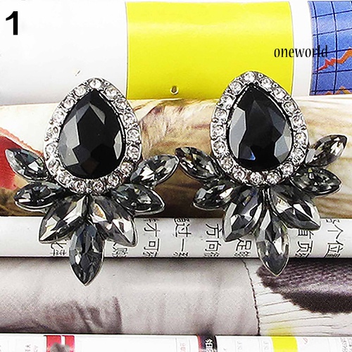 OW@ 1 Pair Fashion Women Flower Shape Rhinestone Ear Stud Earrings Jewelry Gift