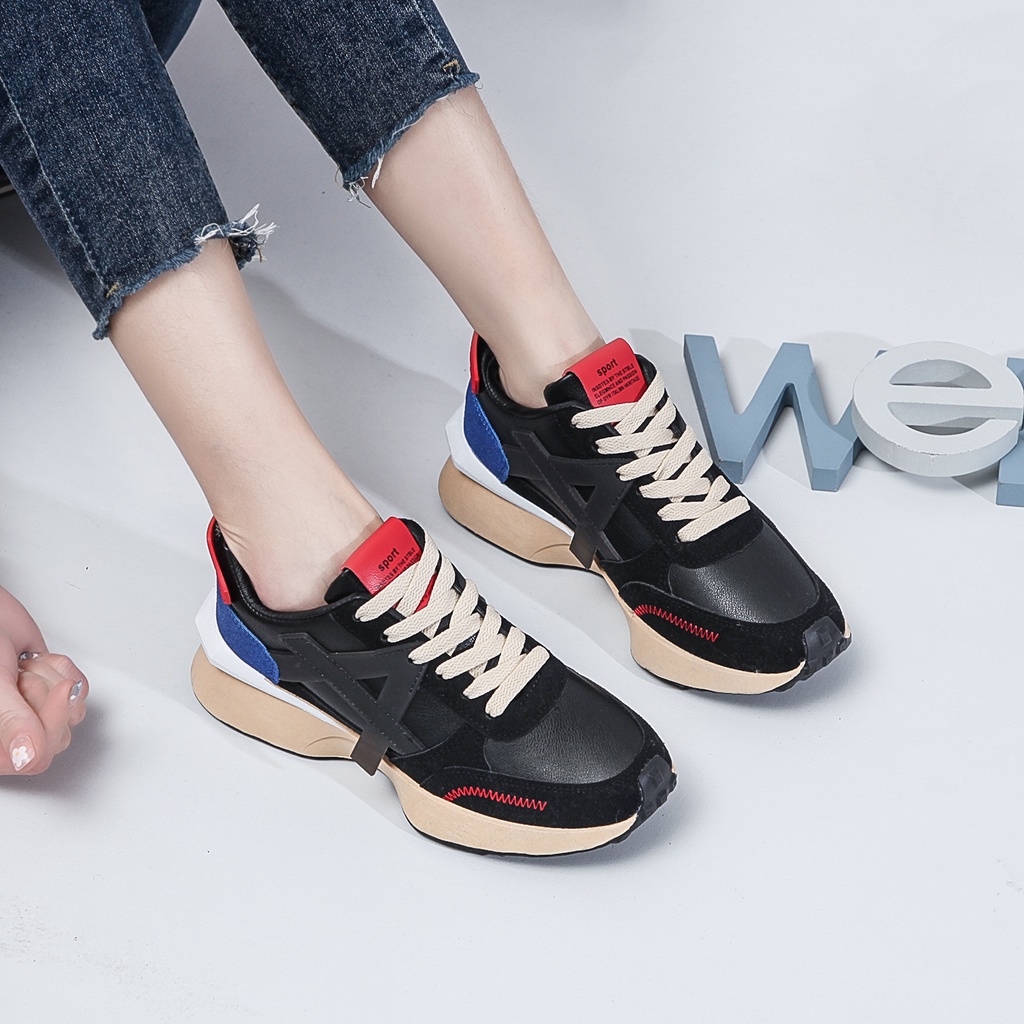 Sepatu Sneakers Wanita Import Temali Outsole Rubber Anti Slip