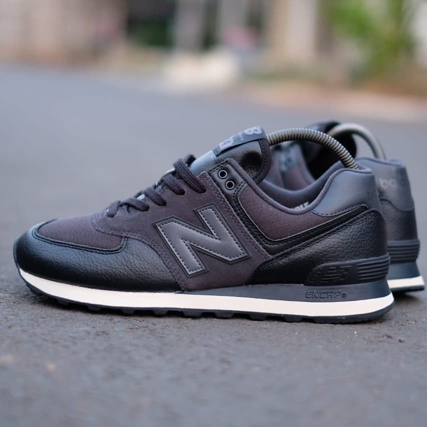 nb 574 black leather