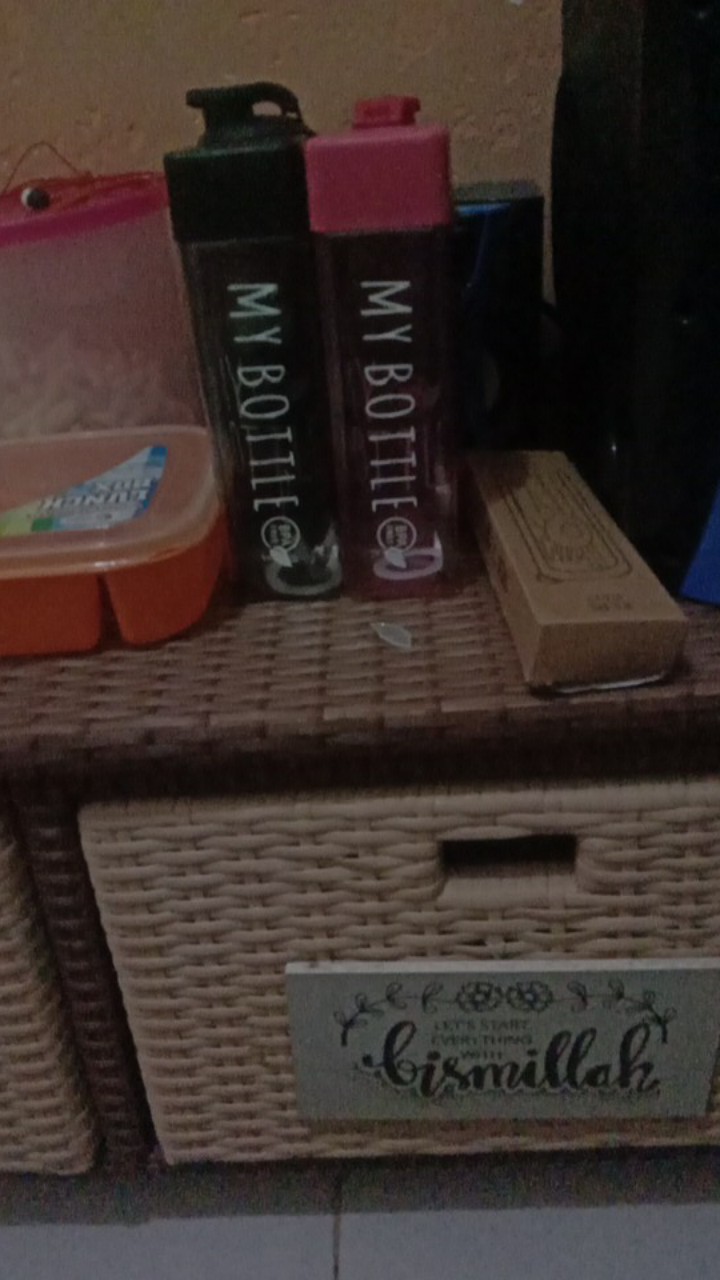 Lunch Box / Tempat Makan / Kotak Makan Sekat Clio Yokohama Per Buah