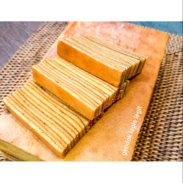 

Lapis legit full butter original