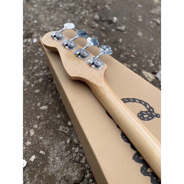 Guitar Bass Elektrik 4String Difegio Jazz Bass Original
