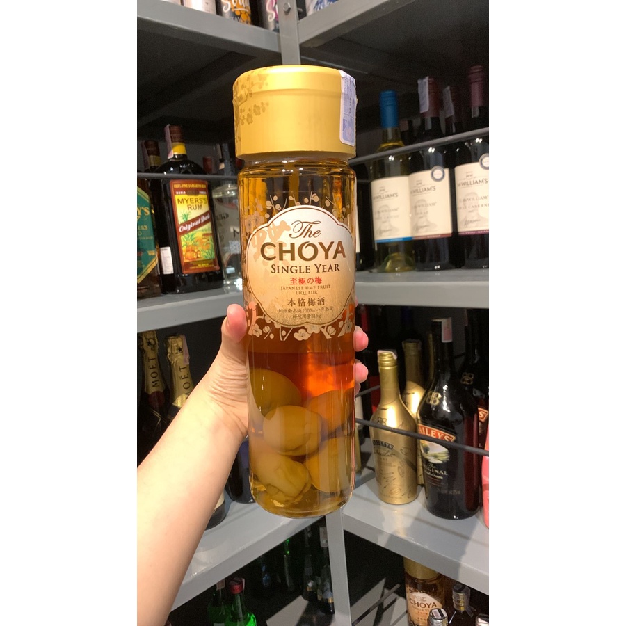 THE CHOYA SINGLE YEAR CLASSIC 600ML JAPANESE UME FRUIT LIQUEUR