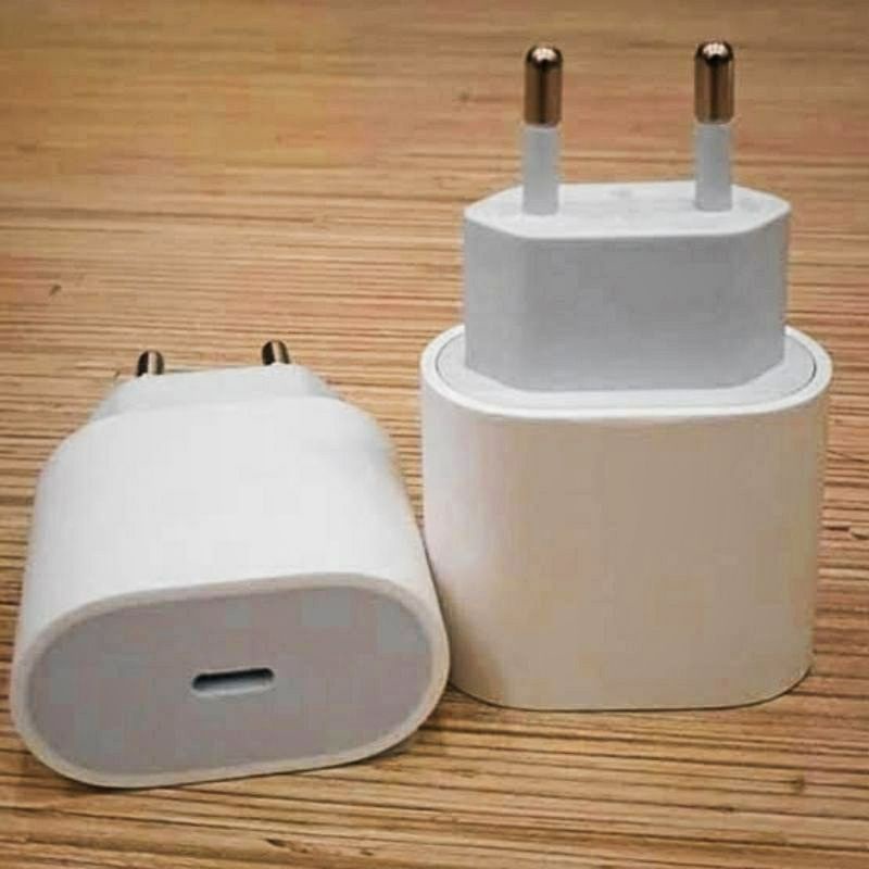 1SET POWER CHARGER USB TYPE C + KABEL FAST CHARGE 20WATT 7+/8+/X/XS/XR/XS MAX/11PRO/11/11PROMAX [12PR0MAX]