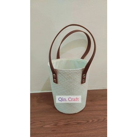 

tas anyaman EMBER POLOS GG DUA VINIL COKLAT tas hampers imlek natal lebaran goodiebag souvenir cny pandan