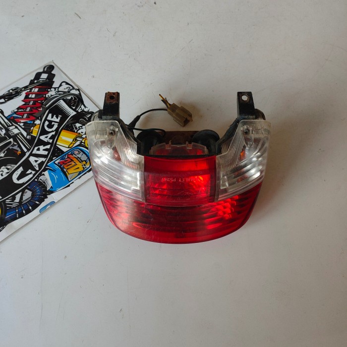 stooplamp lampu belakang f1zr original