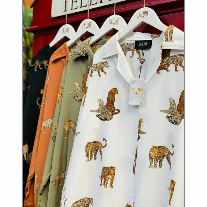 READY STOCK ORIGINAL KEMEJA LALUNE , ADA TAG LABELNYA IMPORT BANGKOK MOTIF TIGER LEOPARD