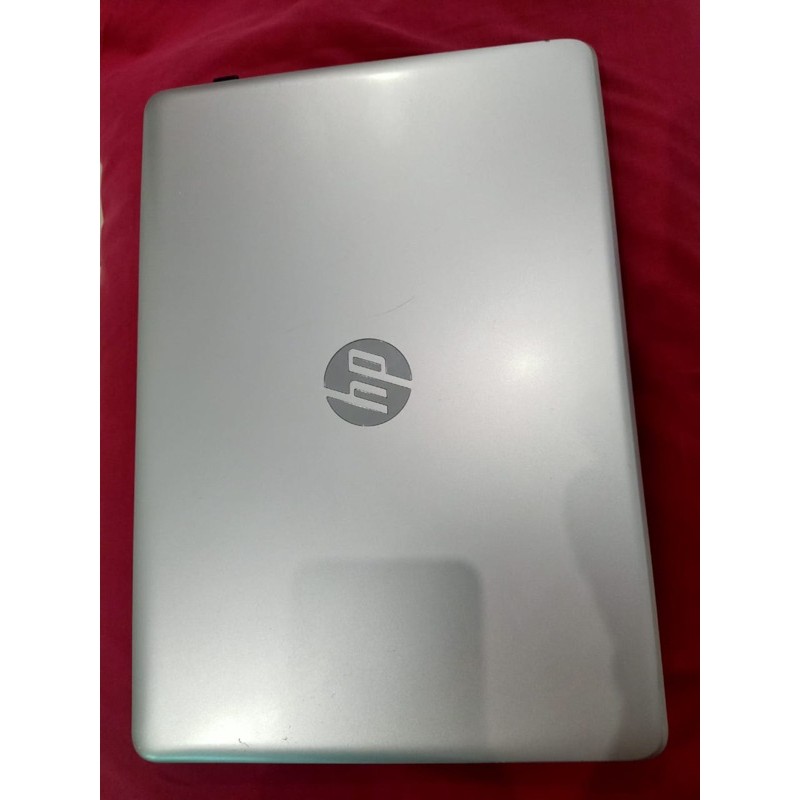 laptop hp 14 bs0xx i3