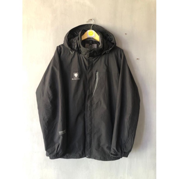 Preloved PL THRIFT Jaket Outdoor Blackyak Goretex