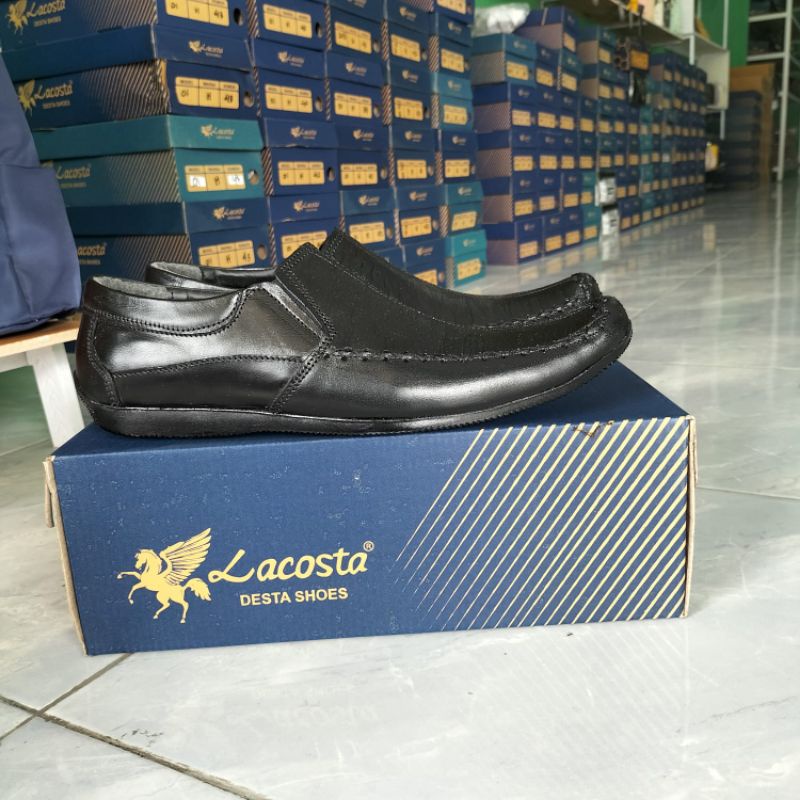 Lacosta Sepatu Pantofel Trepes Kulit Sapi Asli Tanpa Hak Original