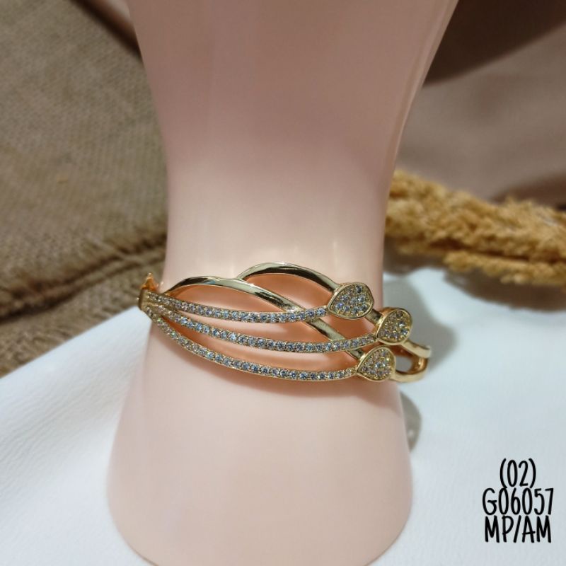 Gelang Xuping Fashion Bangle gold Mata zircon Mewah G06057