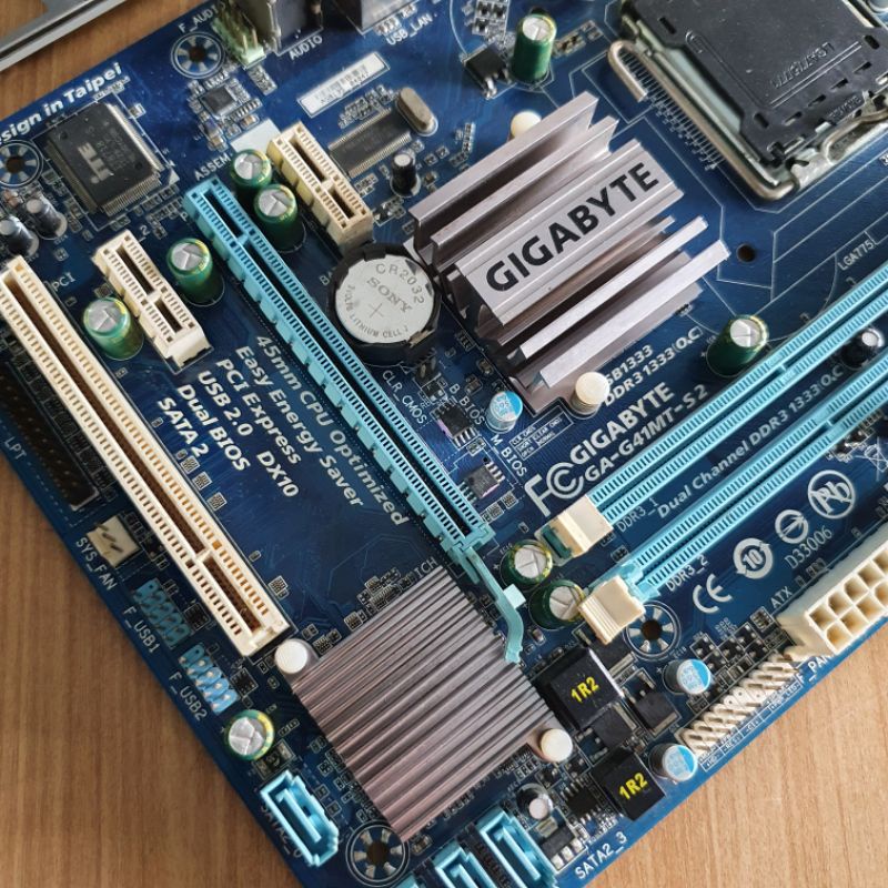 Mobo Gaming GigaByte