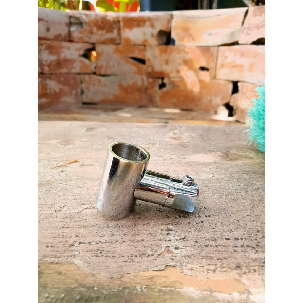 Konektor Penjepit  Kaca Ke Pipa 1 Inch