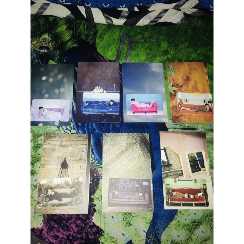 SHARING SET PC + POSTCARD ALBUM BTS BE DELUXE