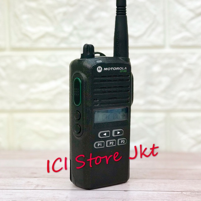 Radio HT Motorola CP1300 VHF/ Original / Garansi Resmi