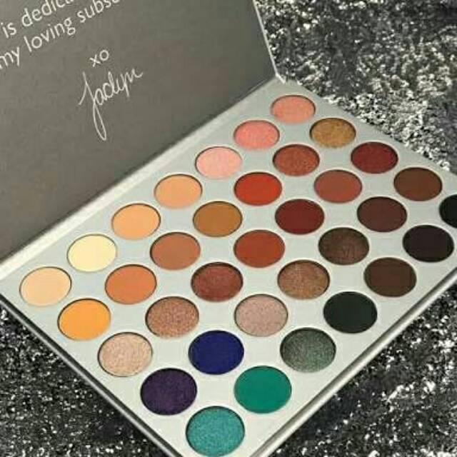 Morphe jaclyn