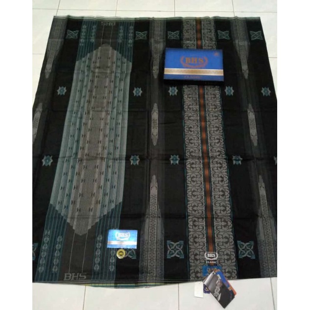 Sarung BHS classic gold hitam JGL