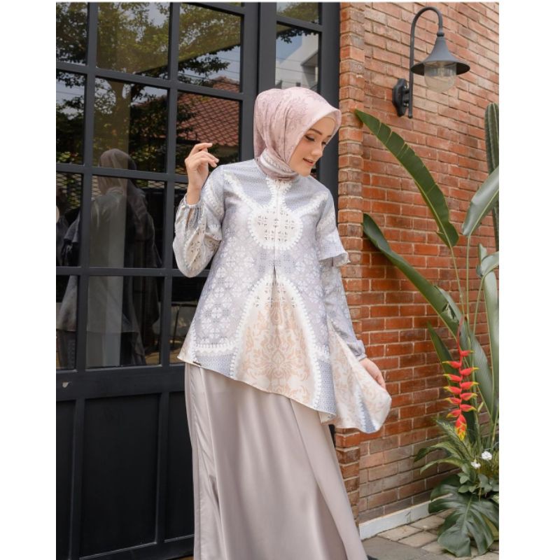 Anggrek Blouse Wearing Klamby Preloved