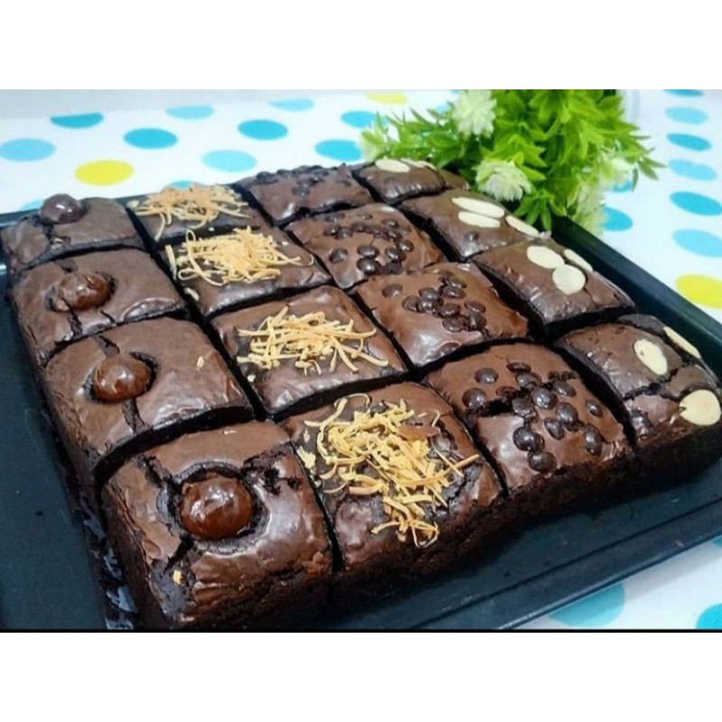 

BROWNIES shine crush
