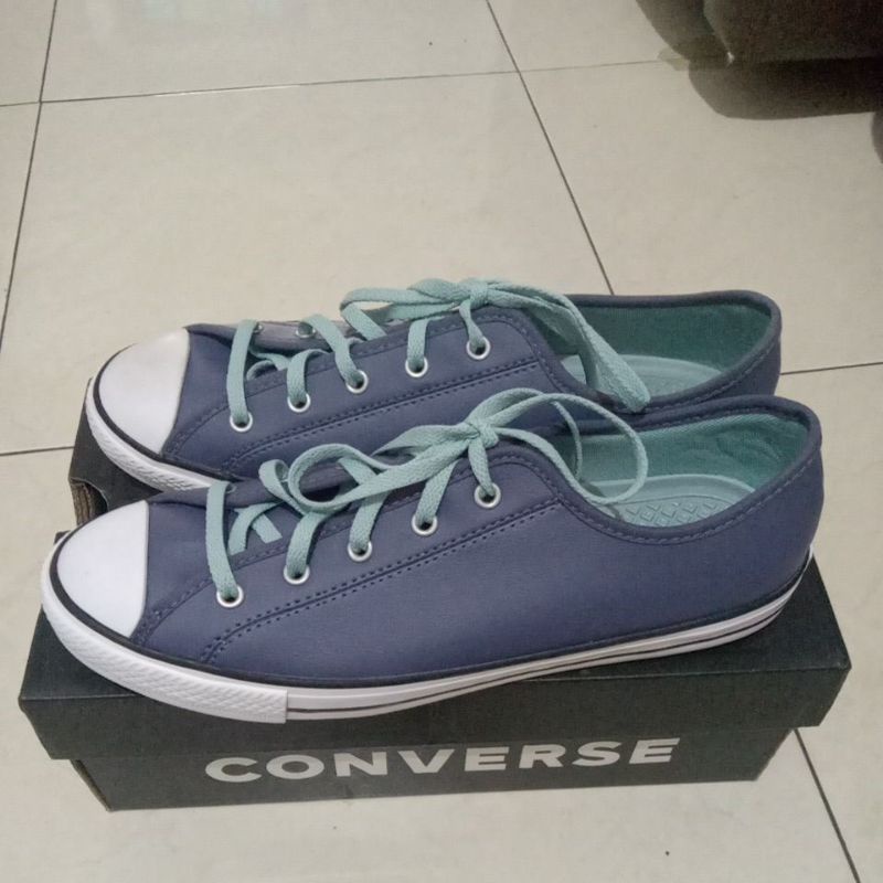 sepatu Converse original 571436C