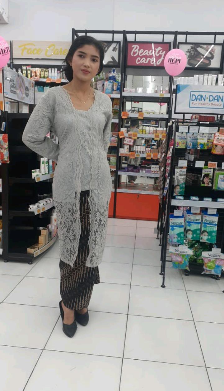 Batik Pekalongan || Set Kebaya Brukar Gliter ~~ Terlarissss