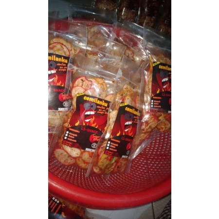 

KRUPUK SEBLAK DAUN JERUK(LS-snack)