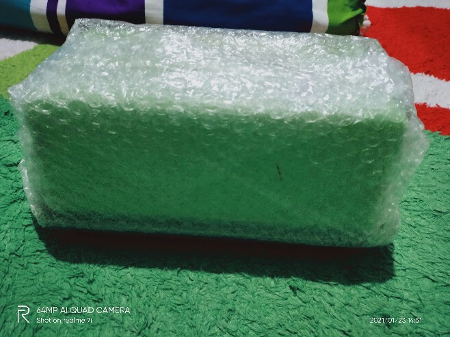 Bread N Saver Warna Warni Indonesia / Malaysia (1 Pcs) Kotak Roti / Kue Tupwr