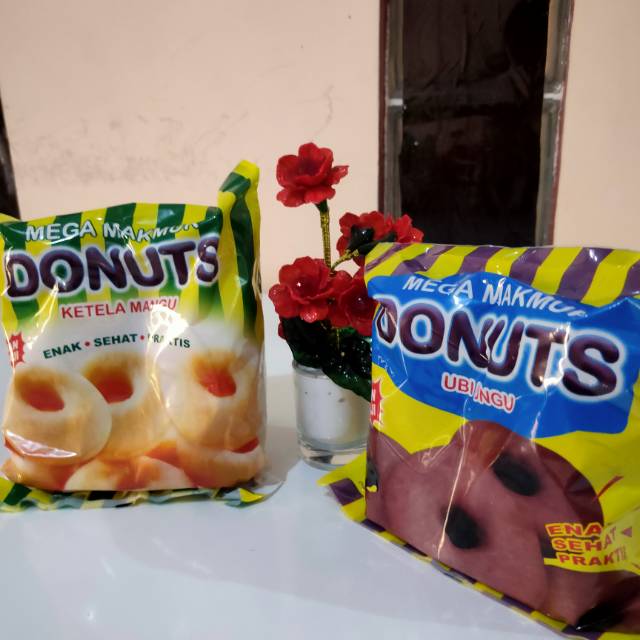 

DONAT MEGA MAKMUR KENTANG, DONAT UBI UNGU, DONAT KETELA MANGU/ SIAP GORENG/ isi 10