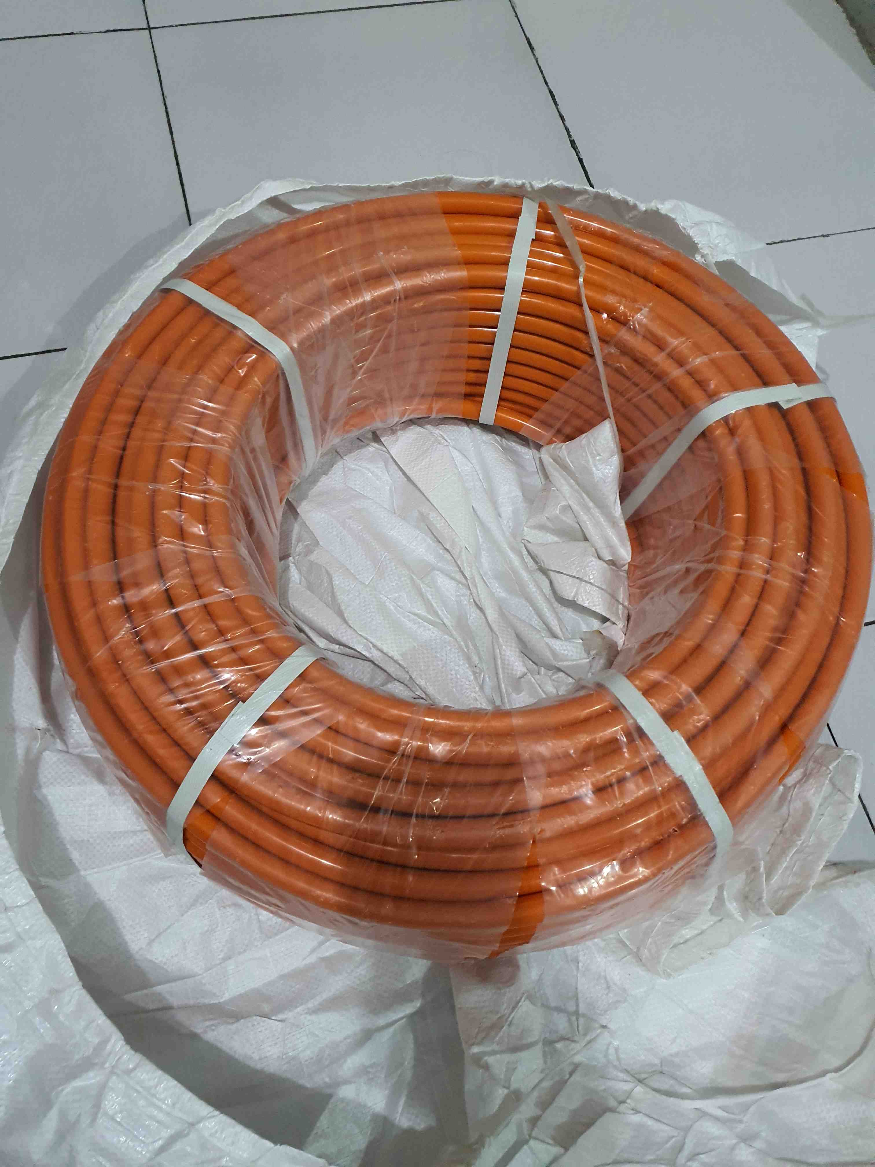 Selang Air Panas Soligen - Pipa Air Panas - Selang Water Heater Slang Air Panas  Slang Water Heater