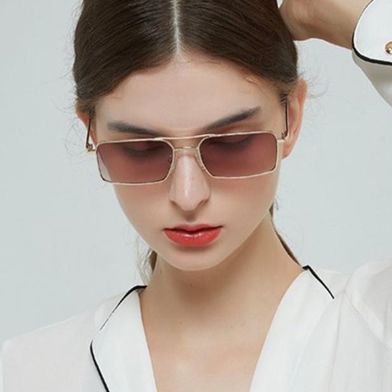 (YUZHU) COD Classical Kacamata Hitam Retro Gaya Wanita Rectangle Metal Frame Kacamata Sunglasses Women