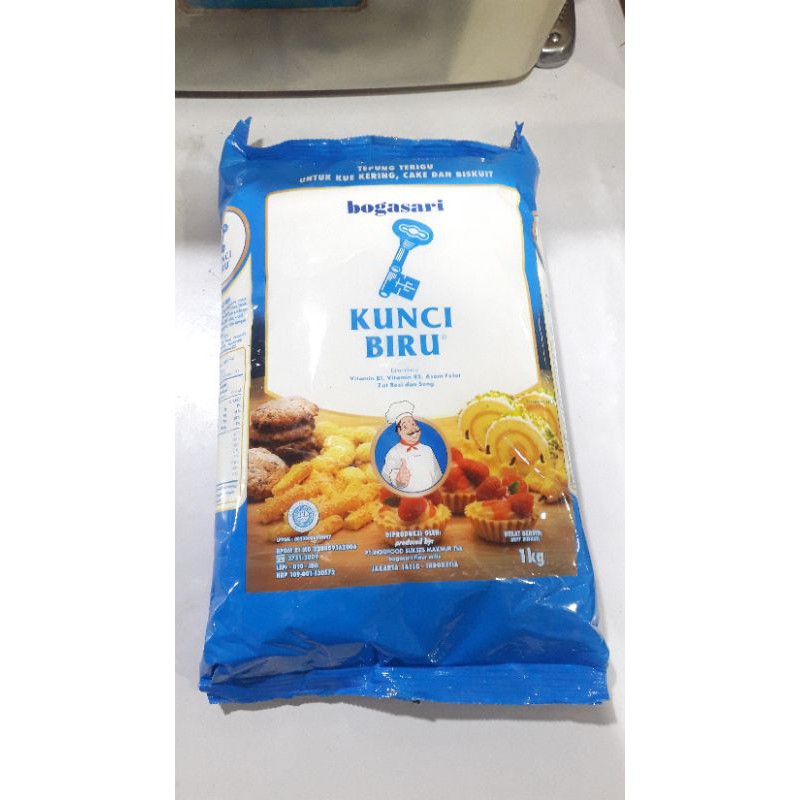 

tepung kunci biru bogasari